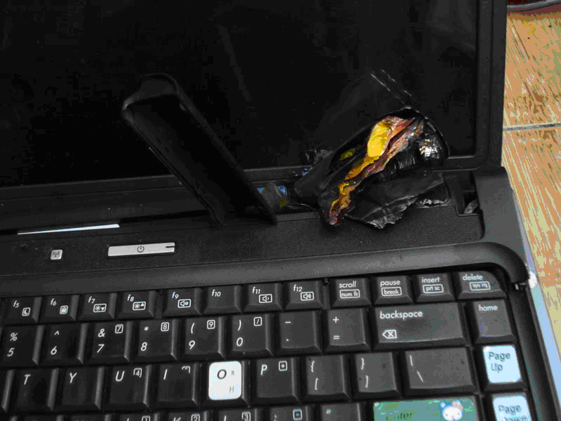 Rủi ro khi sử dụng pin laptop kém chất lượng
